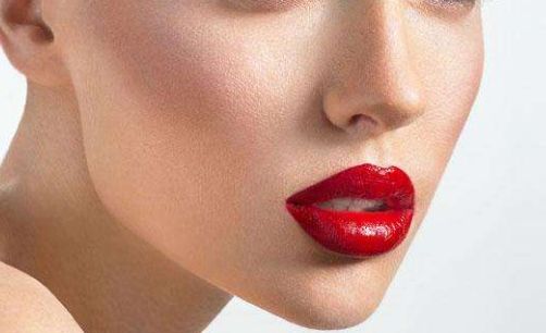 濟(jì)南旭美整形醫(yī)院的醫(yī)生團(tuán)隊(duì)實(shí)力與隆鼻案例分享！