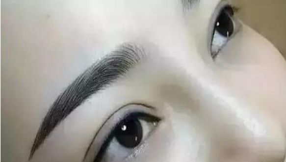 北京鄭永生，在整形手術(shù)方面專攻鼻部，為您帶來完美鼻子的藝術(shù)創(chuàng)作