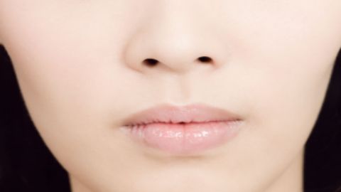 成都口碑醫(yī)美院瞬間打造完美提眉效果，好評如潮！