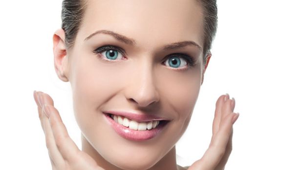 醫(yī)院實力暴增！湘潭中心醫(yī)院整形科假體隆胸引爆一片火熱！