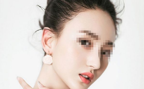 中國的隆胸醫(yī)院是哪家？最熱門的前十強(qiáng)強(qiáng)烈推薦！來看看上海九院奪冠的原因！