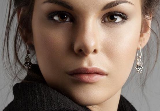 重慶華美陳德法醫(yī)生引領潮流，最新假體隆胸案例曝光