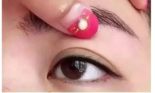 大慶哪家醫(yī)院眼部整形更受歡迎？TOP5醫(yī)療機(jī)構(gòu)傾情推薦，價(jià)格直擊！
