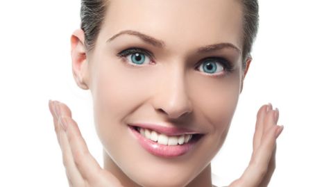 成都黃氏百佳醫(yī)美門(mén)診部：醫(yī)生怎樣？