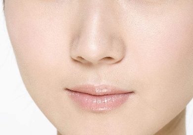 武漢玻尿酸面部填充手術(shù)醫(yī)生