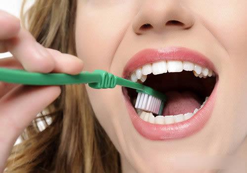 云南仿生骨隆鼻醫(yī)生