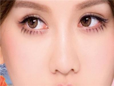 深圳妙桃雙C隆胸醫(yī)生