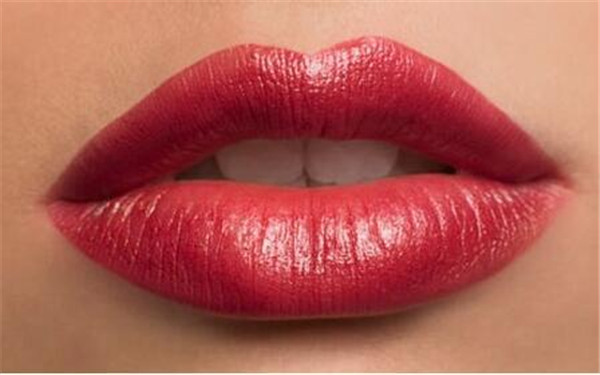 長(zhǎng)沙眼尾拉皮去皺醫(yī)生