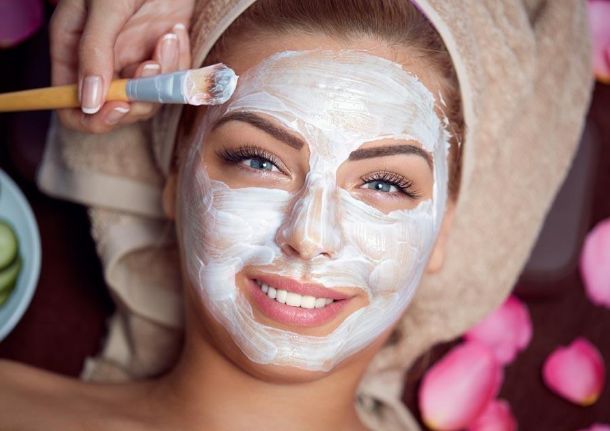 深圳黑臉娃娃對斑醫(yī)生