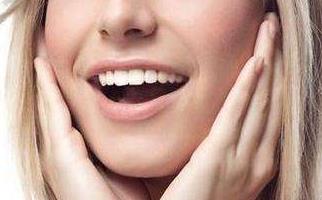 重慶玻尿酸填充面部皺紋醫(yī)生