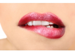 溫州自體脂肪注射隆乳術醫(yī)生