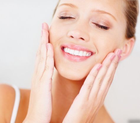 北京乳房唇修復(fù)醫(yī)生