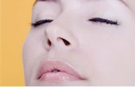 濟(jì)南眉間紋線雕醫(yī)生