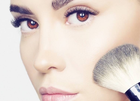 重慶去除下眼皮皺紋醫(yī)生