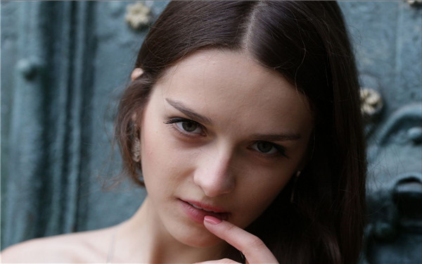 深圳激光修復眼底細紋醫(yī)生