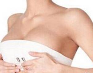 武漢自體脂肪祛魚尾紋醫(yī)生