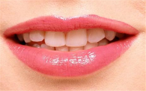 青島無創(chuàng)激光治療疤痕醫(yī)生