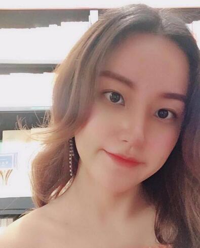 北京葉子整形肋軟骨隆鼻案例術后兩個月