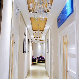 北京禾美嘉醫(yī)療美容診所做光子嫩膚有什么功效？做光子嫩膚多少錢？