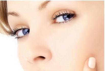 撫順美神醫(yī)療美容診所鼻小柱延長術(shù)后效果