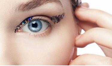 上海滬西醫(yī)院醫(yī)療美容科祛眼袋