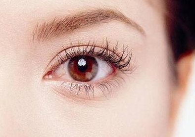 長沙亞韓醫(yī)學(xué)美容醫(yī)院激光去黑眼圈