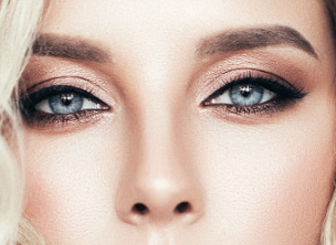 信陽東方藝整形美容醫(yī)院激光去黑眼圈