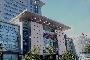 蘇州大學(xué)附屬第二醫(yī)院鼻翼縮小疼嗎？術(shù)后如何護(hù)理？