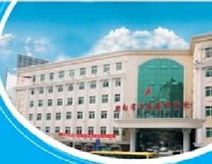 無錫揚(yáng)名醫(yī)院假體隆鼻對(duì)身體有害嗎？是否適宜所有人？