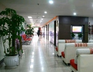 北京星美整形醫(yī)院豐額頭疼嗎？效果如何？