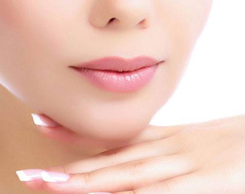 鄂爾多斯武瑞明醫(yī)學(xué)美容門診部硅膠墊下巴