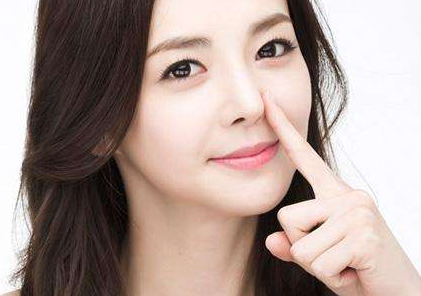 廣州尚美善造美容醫(yī)院自體脂肪豐太陽穴