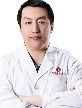 南寧美麗焦點(diǎn)醫(yī)療美容門診部金鴻醫(yī)生