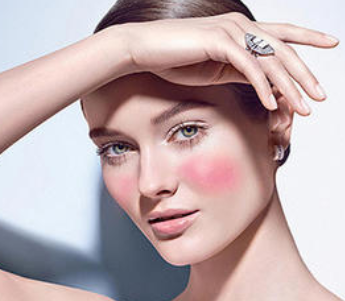 南寧美麗焦點醫(yī)療美容門診部激光去紅血絲