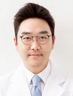 昆山鉑特麗醫(yī)療美容門診部閔熙埈醫(yī)生