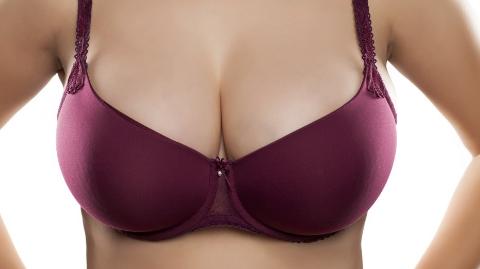 乳房下垂矯正術(shù)后多久能恢復(fù)？