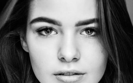 假體隆鼻多久可以完全恢復(fù)？