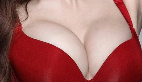 假體隆胸能維持多少年？