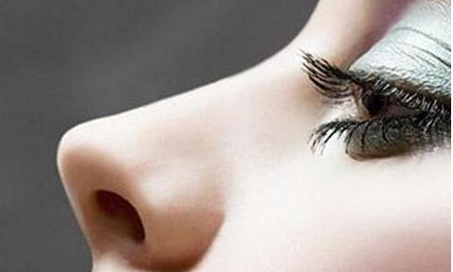 玻尿酸隆鼻大概多少錢？