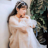 欒愛芹