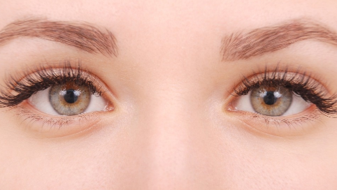 做完雙眼皮怎么消腫？一般有哪些注意事項？