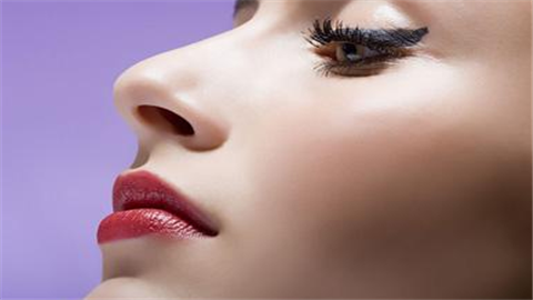 膨體隆鼻會(huì)越來越低嗎？