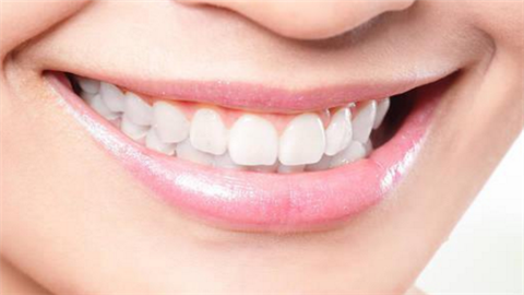 洗牙齒大概多少錢(qián)？