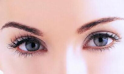 做雙眼皮可能會出現(xiàn)哪些危害？