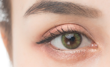 開內(nèi)眼角疤痕會(huì)消失嗎？