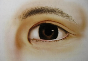 開眼角的治療費(fèi)用如何？開眼角的危害大嗎？