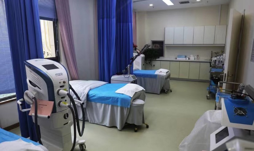 鄭州屈小麗醫(yī)療美容門診部