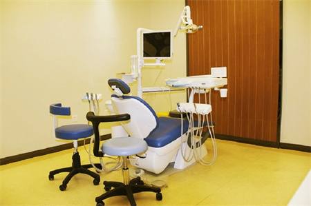 長春時(shí)磊口腔門診部