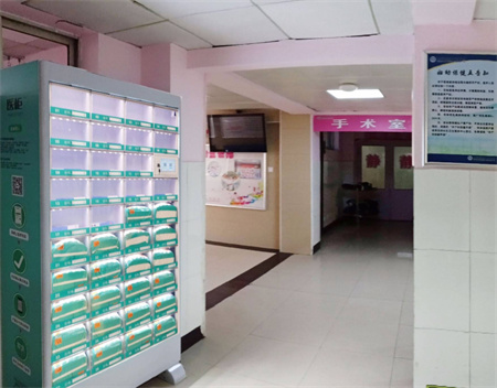 岳陽市一人民醫(yī)院燒傷整形美容科_手術室走廊