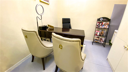 宜春艾萊芙醫(yī)療美容門診部_咨詢室